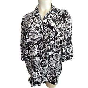 Black & White Floral Print Button-Up Blouse Womens Plus Size 3X 26/28 JJ4039